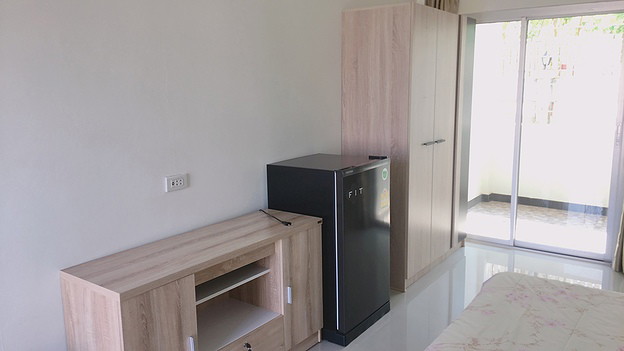Condo — photo 2