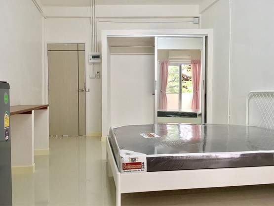 Condo · Watthana, bangkok — photo 2