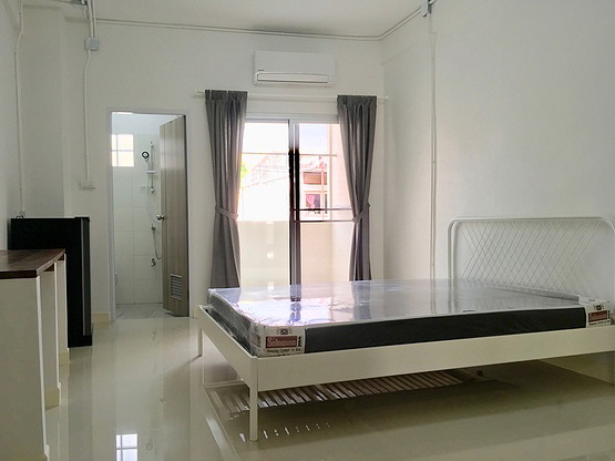 Condo · Watthana, bangkok — photo 5