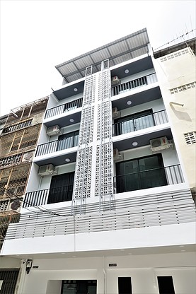 Condo · Bangkok Noi, bangkok — photo 2