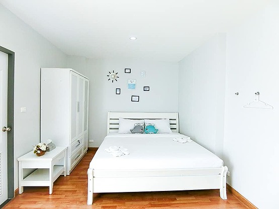 Condo · Mueang Chon Buri, chon_buri — photo 3