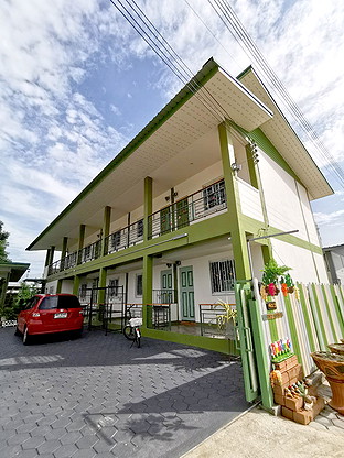 Condo — photo 2