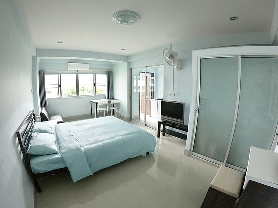 Condo · Mueang Samut Prakan — photo 4