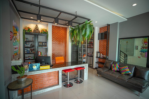 Condo — photo 4