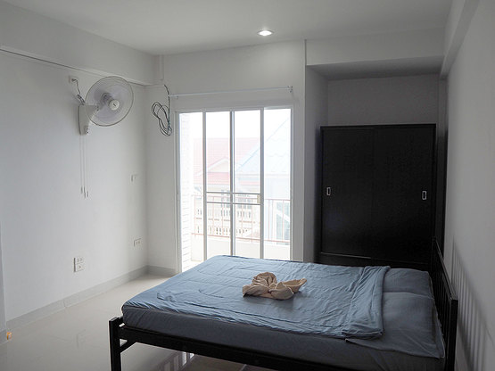 Condo — photo 3