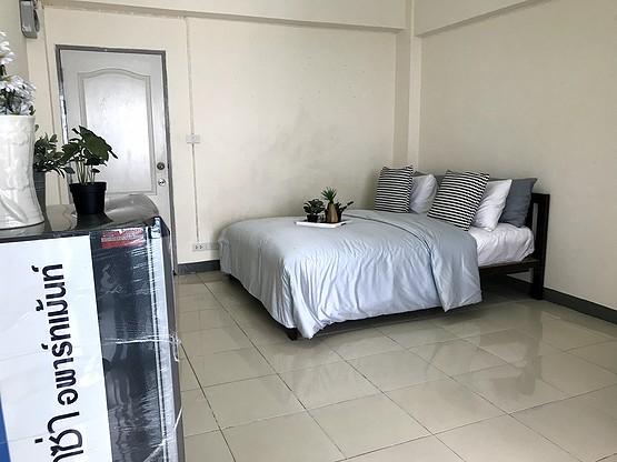 Condo · Chom Thong, bangkok — photo 2
