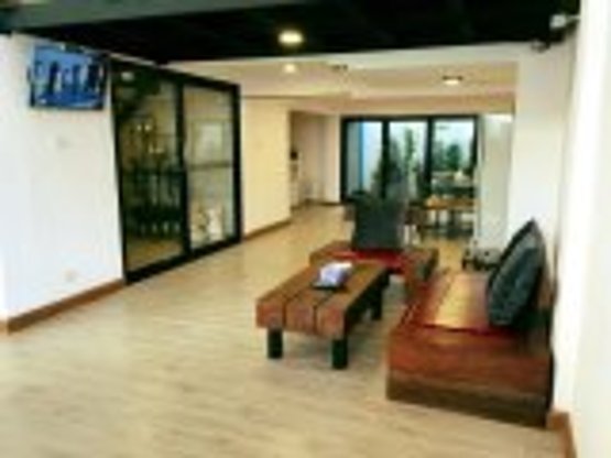 Condo · Khlong Toei, bangkok — photo 2