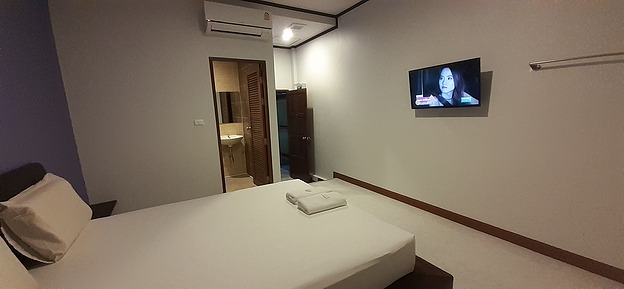 Condo · Mueang Phuket, phuket — photo 2
