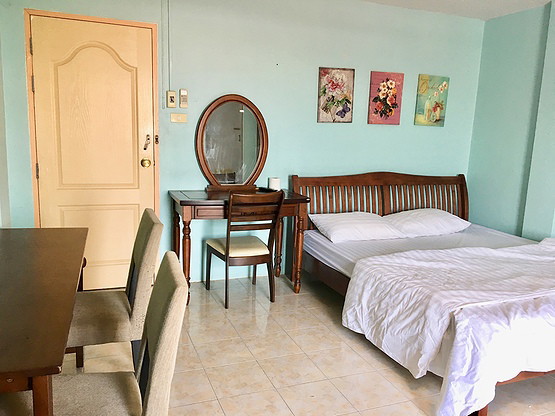 Condo · Mueang Chon Buri, chon_buri — photo 2