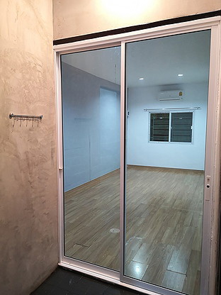Condo · Mueang Chon Buri, chon_buri — photo 5
