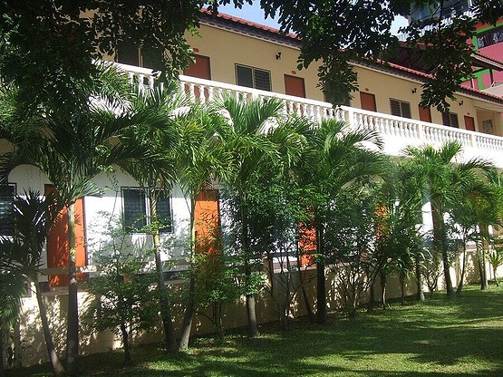 Condo — photo 2