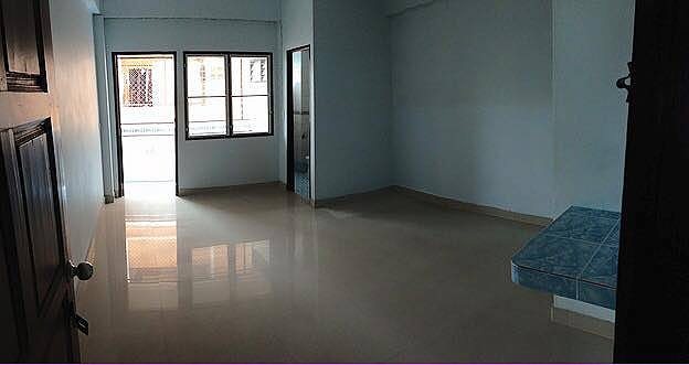 Condo — photo 3