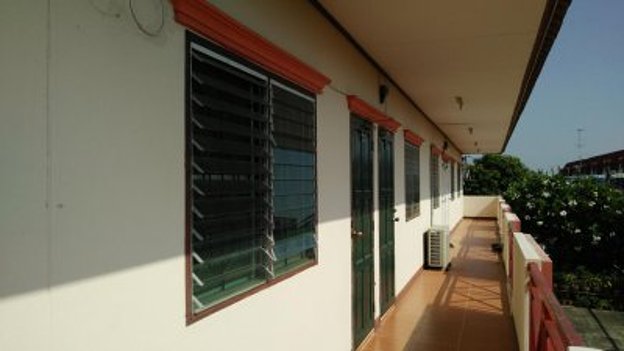Condo — photo 5