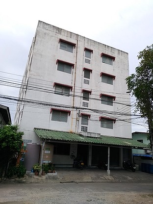 Condo · Mueang Samut Prakan — photo 2