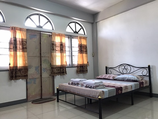 Condo · Mueang Samut Prakan — photo 4