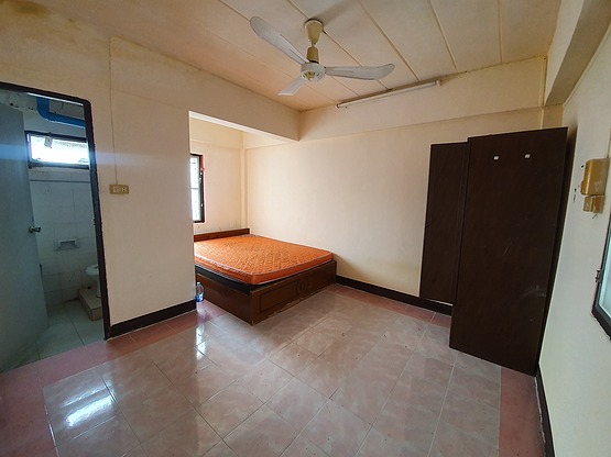 Condo — photo 3