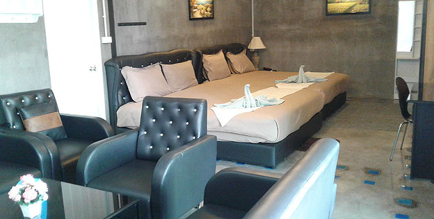 Condo — photo 5