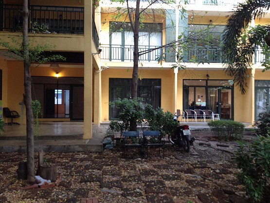 LHouse — photo 3