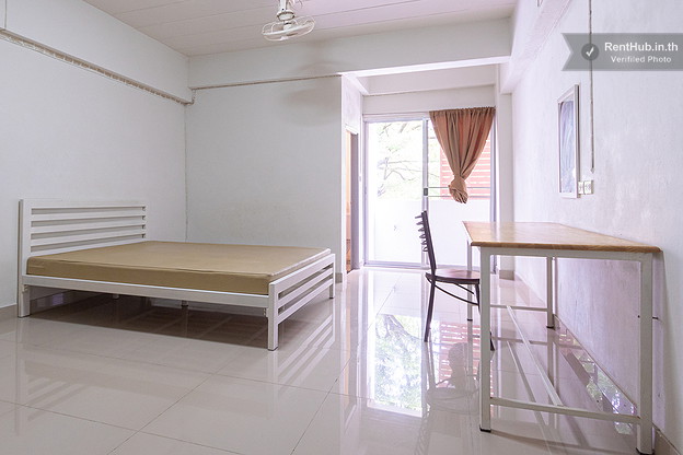 Condo · Bang Khun Thian, bangkok — photo 2