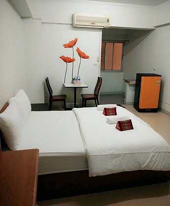 Condo · Mueang Nonthaburi — photo 4