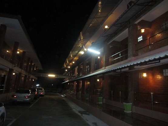 Condo — photo 2