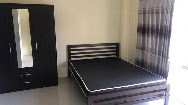 Condo · Mueang Chon Buri, chon_buri — photo 2