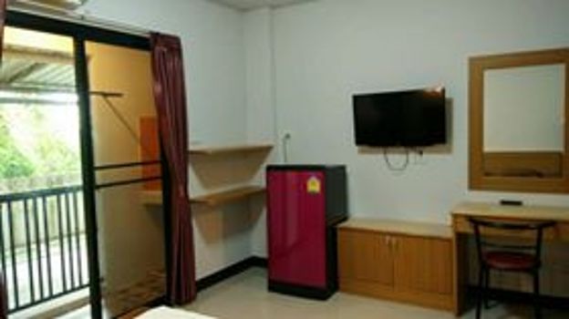 Condo — photo 3