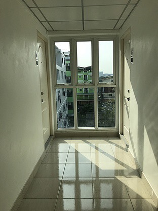 Condo · Bang Kapi, bangkok — photo 5