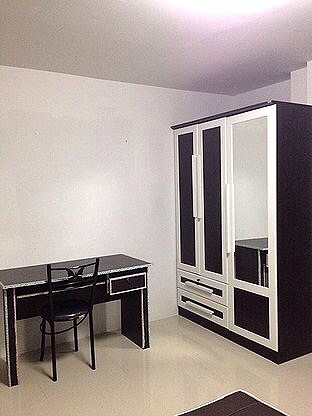 Condo — photo 5