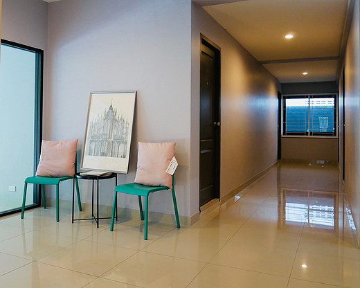Condo — photo 3