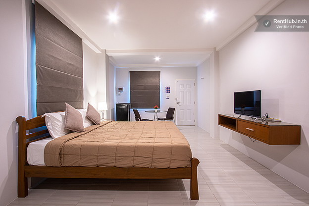 Condo — photo 3