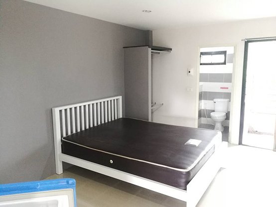 Condo — photo 2