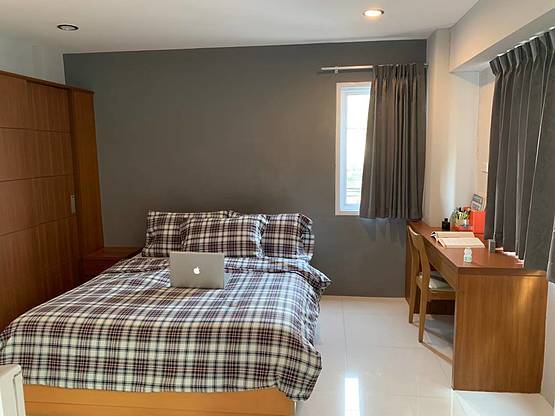Condo — photo 2
