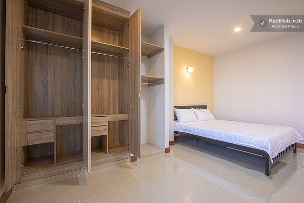 Room 52 Apartment E&F Building — photo 5
