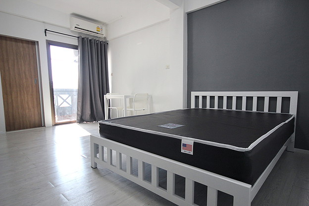 Condo · Mueang Samut Prakan — photo 2