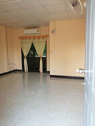 Condo — photo 4
