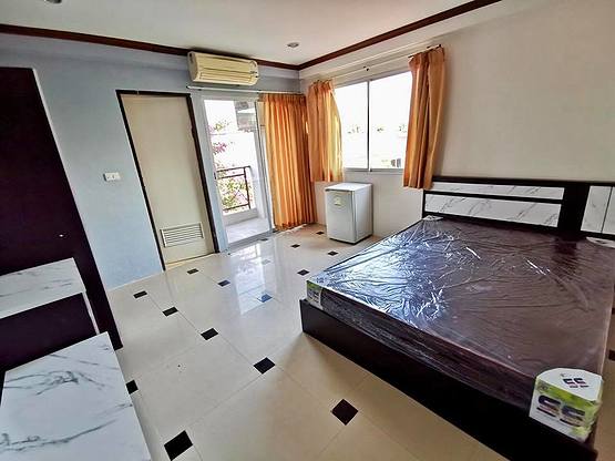 Condo · Lat Phrao, bangkok