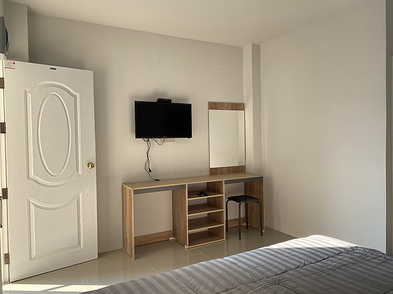 Condo — photo 3