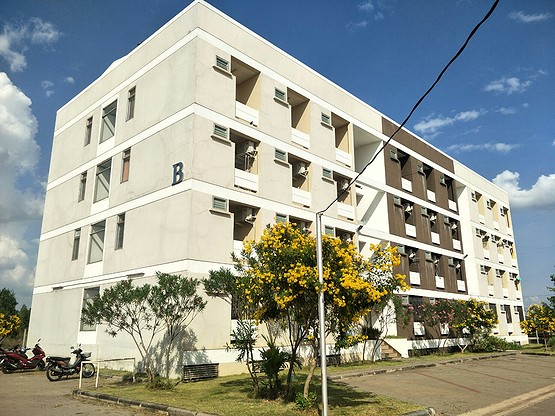 Condo — photo 2