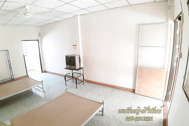 Condo — photo 3