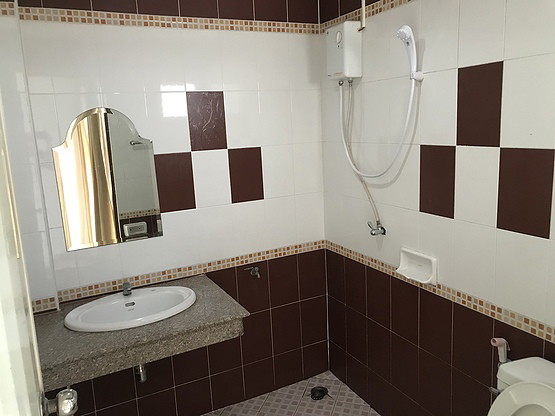 Condo — photo 3