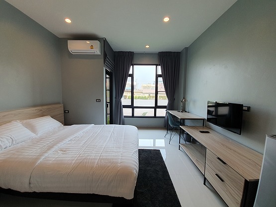 Condo — photo 3