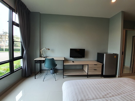 Condo — photo 2