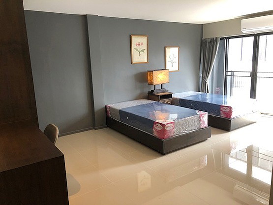 Condo · bangkok — photo 2