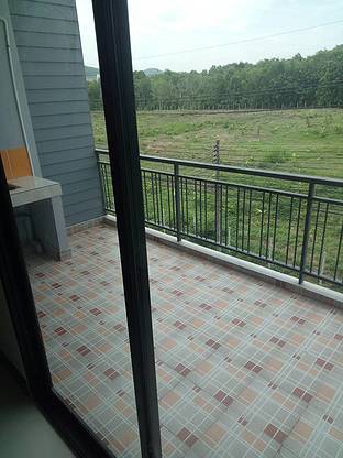 Condo — photo 5