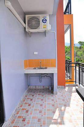 Condo — photo 3