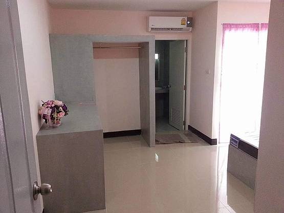 Condo · Mueang Nonthaburi — photo 4