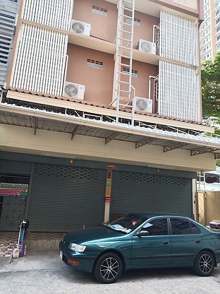 Condo · Khlong San, bangkok — photo 2