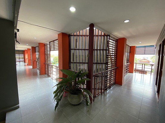 Condo — photo 4