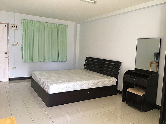 Condo · Bang Lamung, chon_buri — photo 2
